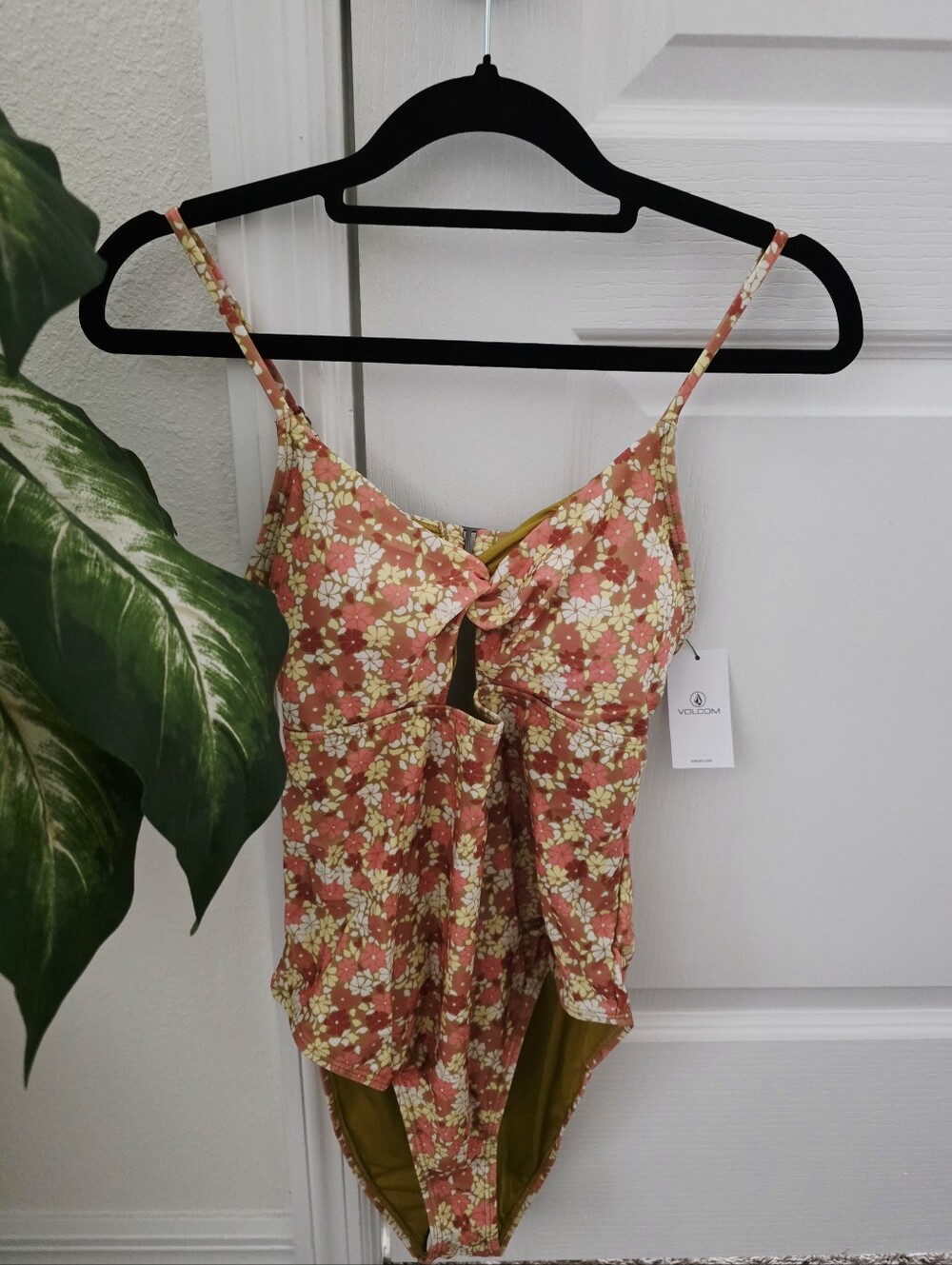 VOLCOM🌞 Hi Tide One Piece Swimsuit SIZE L